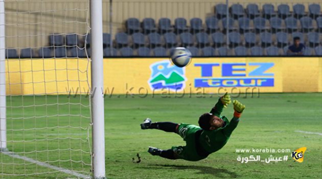 عواد: أتلقى اتصالا من المنتخب بعد كل مباراة