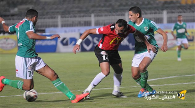 عبد الملك يطالب بتأجيل ملف تجديده مع الجيش