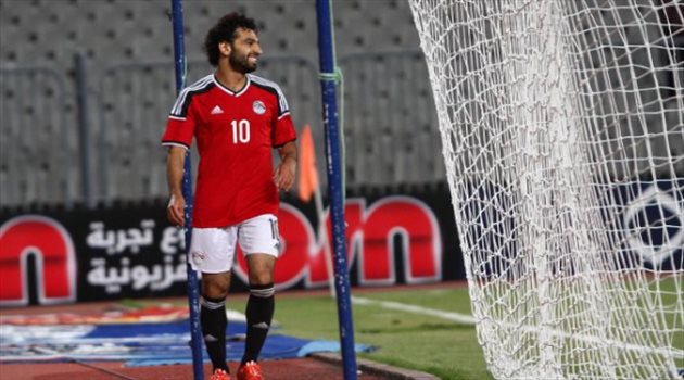 الأسيوطي يلبي طلب صلاح ويرسل جهاز "تبريد" لمعسكر الفراعنة