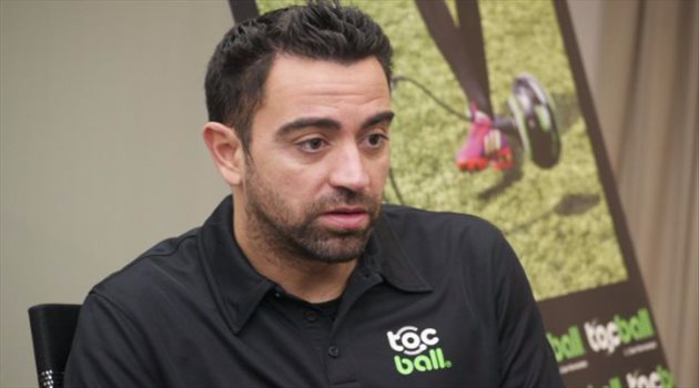 تشافي سعيد بسقوط برشلونة وريال مدريد