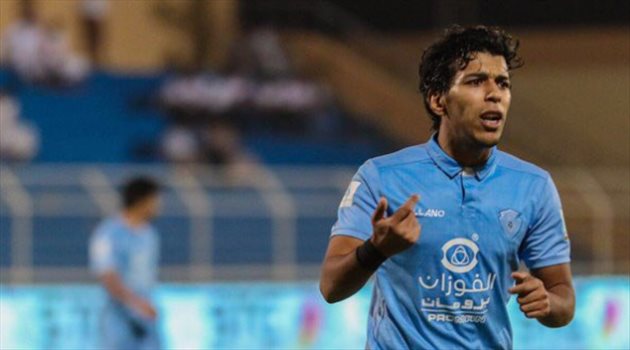 انتهاء الأزمة.. الباطن يسحب شكواه للفيفا ضد حمودي