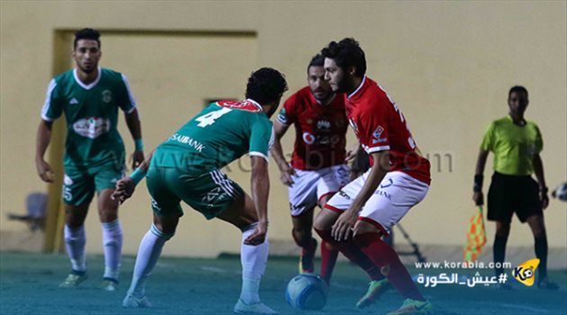 نيدفيد أول الغائبين عن مباراة الأهلي وطنطا