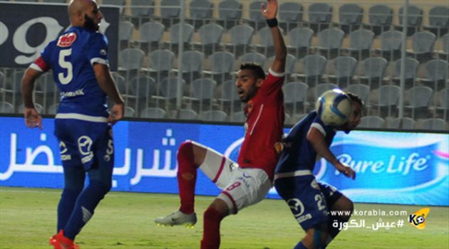 خاص| رامز جلال يهدد مصير مؤمن زكريا في الأهلي