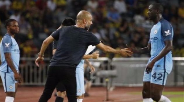 وكيل توريه يهاجم جوارديولا ويتهمه بإهانة اللاعب