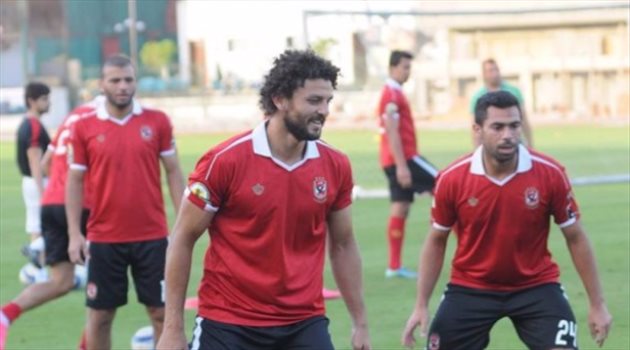 نادر شوقي: كرة متعب وغالي في ملعب الأهلي.. وبازل لم يطلب هاني