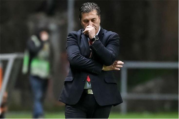 رسميا.. إقالة مدرب الأهلي السابق من تدريب براجا لسوء النتائج