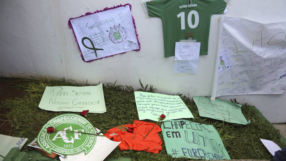 أحد الناجيين من تحطم طائرة شابيكوينسي البرازيلي يروي تفاصيل مرعبة عن الحادث