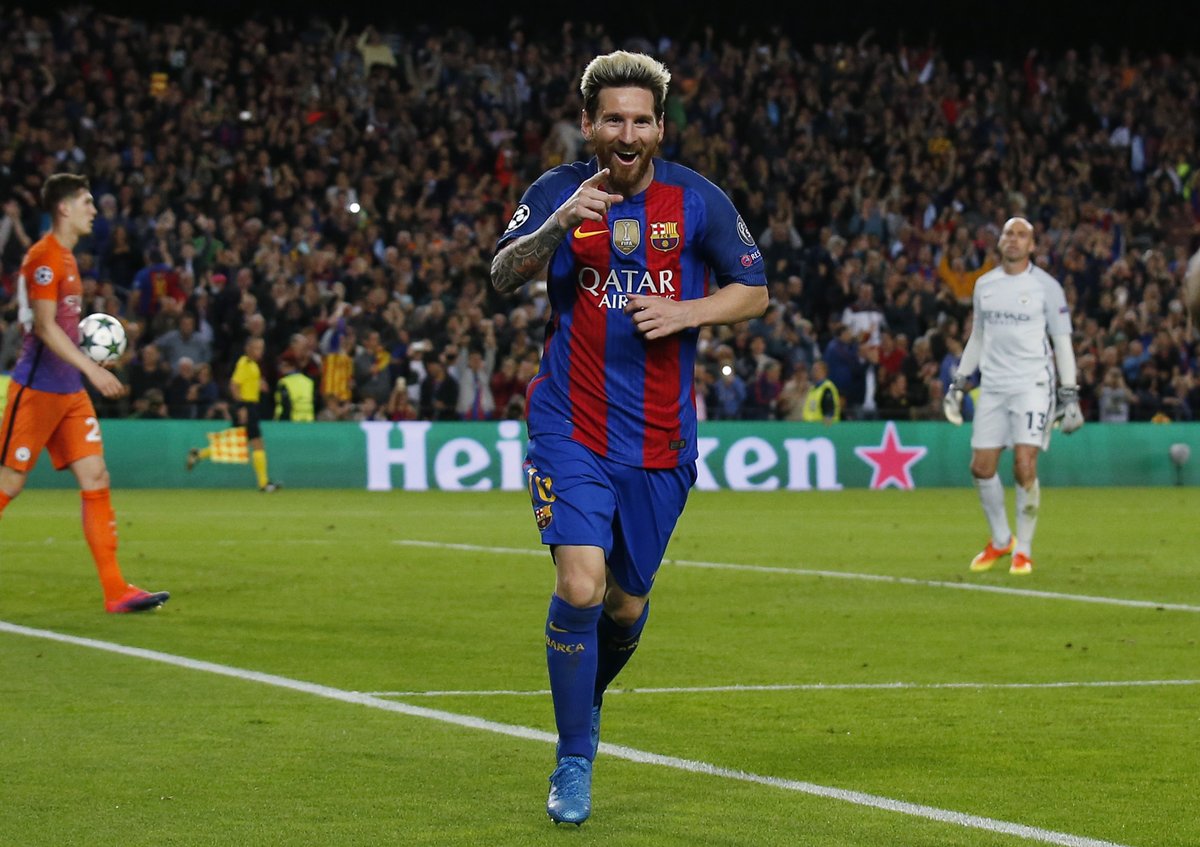 والد ميسي في برشلونة للاتفاق على تجديد عقد "البرغوث"