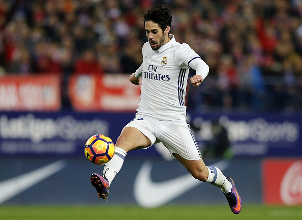 عائق وحيد أمام إيسكو لتجديد عقده مع ريـال مدريد