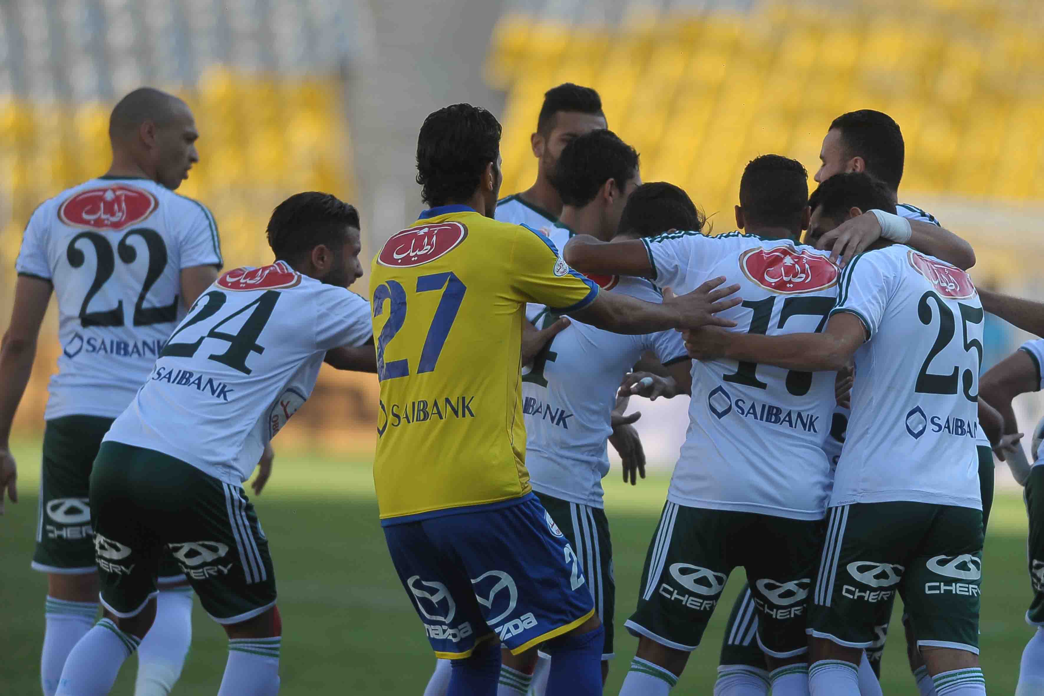 المصري يعد لاعبيه بتعديل عقودهم المالية