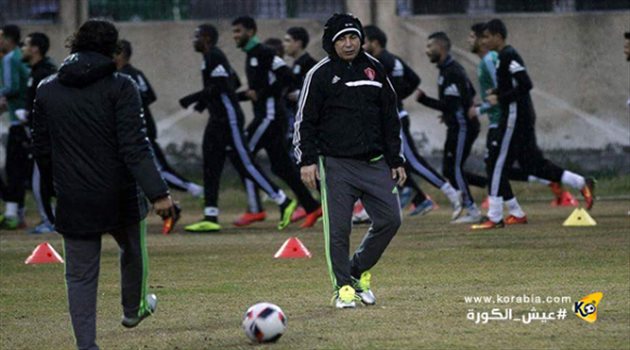 حسام حسن يقود مران المصري بعد العودة من الإمارات