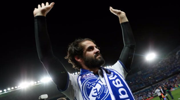 بعد الفوز بالدوري الإسباني.. إيسكو يؤكد بقاءه مع ريـال مدريد