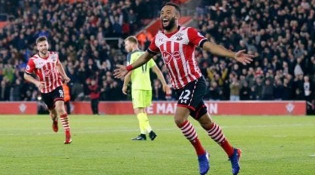 ساوثهامبتون يقهر ليفربول ويواصل اسقاط الكبار بكأس الرابطة