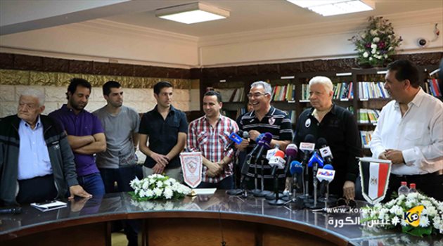 "كورابيا" يكشف سر تأخر إيناسيو في إعلان قائمة الزمالك لمباراة إنبي