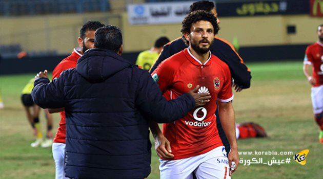 حسام غالي ينقذ عامل الأهلي من السجن