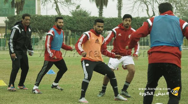 هاني رمزي يرفض قرار الجبلاية.. ويتمسك بمعسكر منتخب المحليين