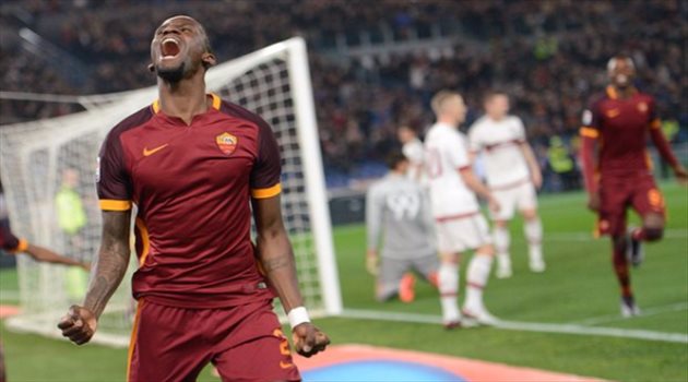 مدافع روما يجري الكشف الطبي في أمريكا تمهيدا للانتقال لتشيلسي