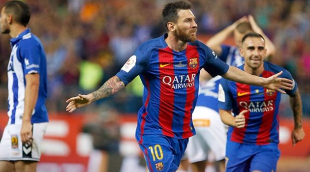 برشلونة ينقذ موسمه ويتوج بكأس الملك بثلاثية في ألافيس