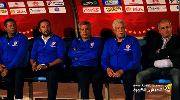 المعلم يغيب عن مران بتروجيت.. ويعاقب أومو للخروج عن النص