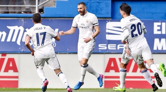 "المعاملة الظالمة" تدفع نجم ريال مدريد لطلب الرحيل