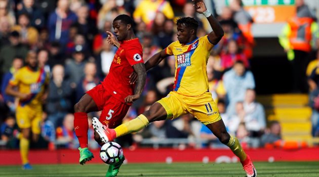 ليفربول يعود للهزائم ويسقط على أرضه أمام بالاس