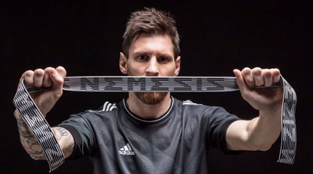 ميسي يطلق حذاءه الجديد في نهائي كأس ملك إسبانيا
