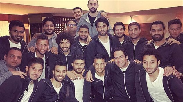 هاني العجيزي: "لبسنا لاعبي الزمالك بدل وطلعناهم على المسرح"