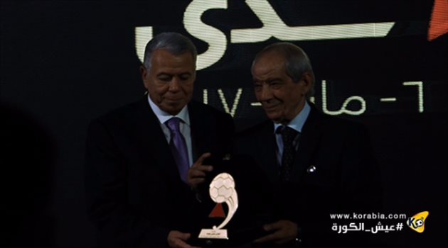 أبو ريدة يتذكر "رد تاريخي" لرئيس الأهلي على طلب مبارك بعودة الحضري