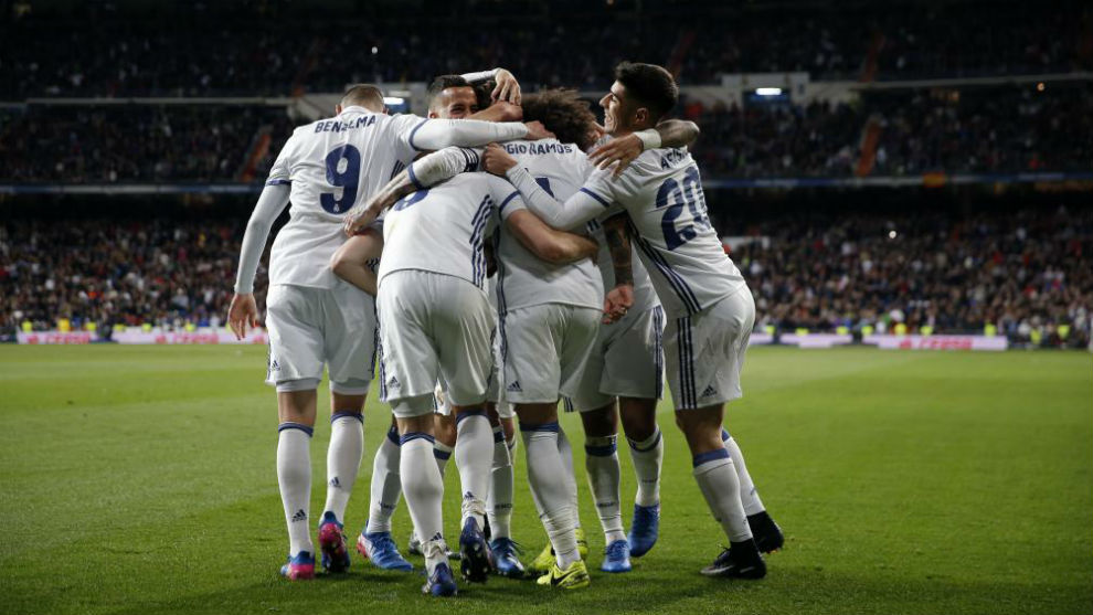 ريال مدريد يحتفل بالوصول إلى 100 مليون متابع