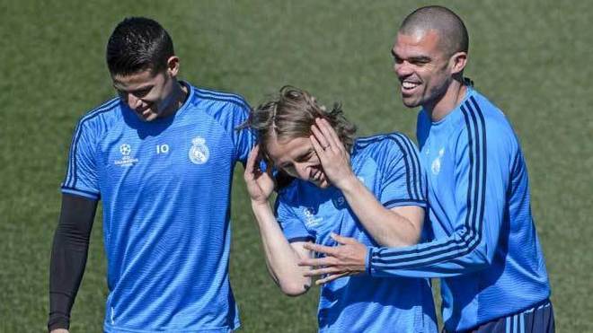 ريال مدريد يستعيد ثلاثة نجوم قبل موقعة سيلتا فيجو