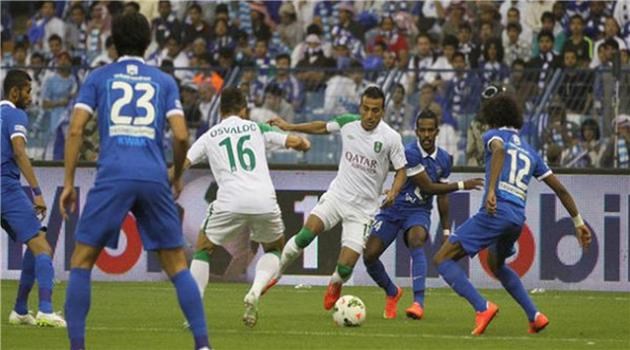 حكم تركي يضبط "كلاسيكو" تتويج نادي القرن بالدوري