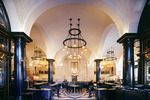 Restaurants.the-wolseley.entrance