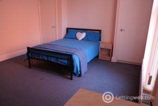 Bed 6.jpg