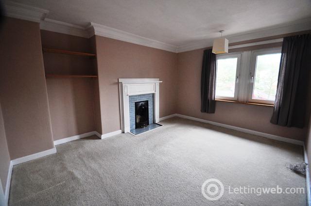S 14 Woodmill Terrace bed 1.JPG