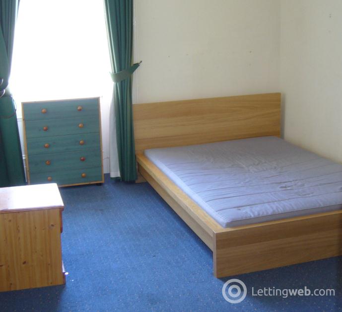 292125_Bruntsfield Place 172 Bedroom 1.jpg