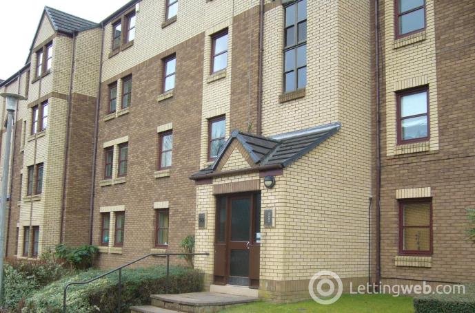292812_Outside 4.JPG