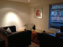 6.1 36 High Street 008.jpg