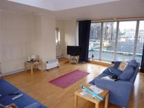 Chambers St 30b Flat 11 Living Area (Small).JPG
