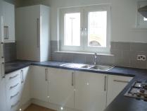 kitchen 200 perth rd.JPG
