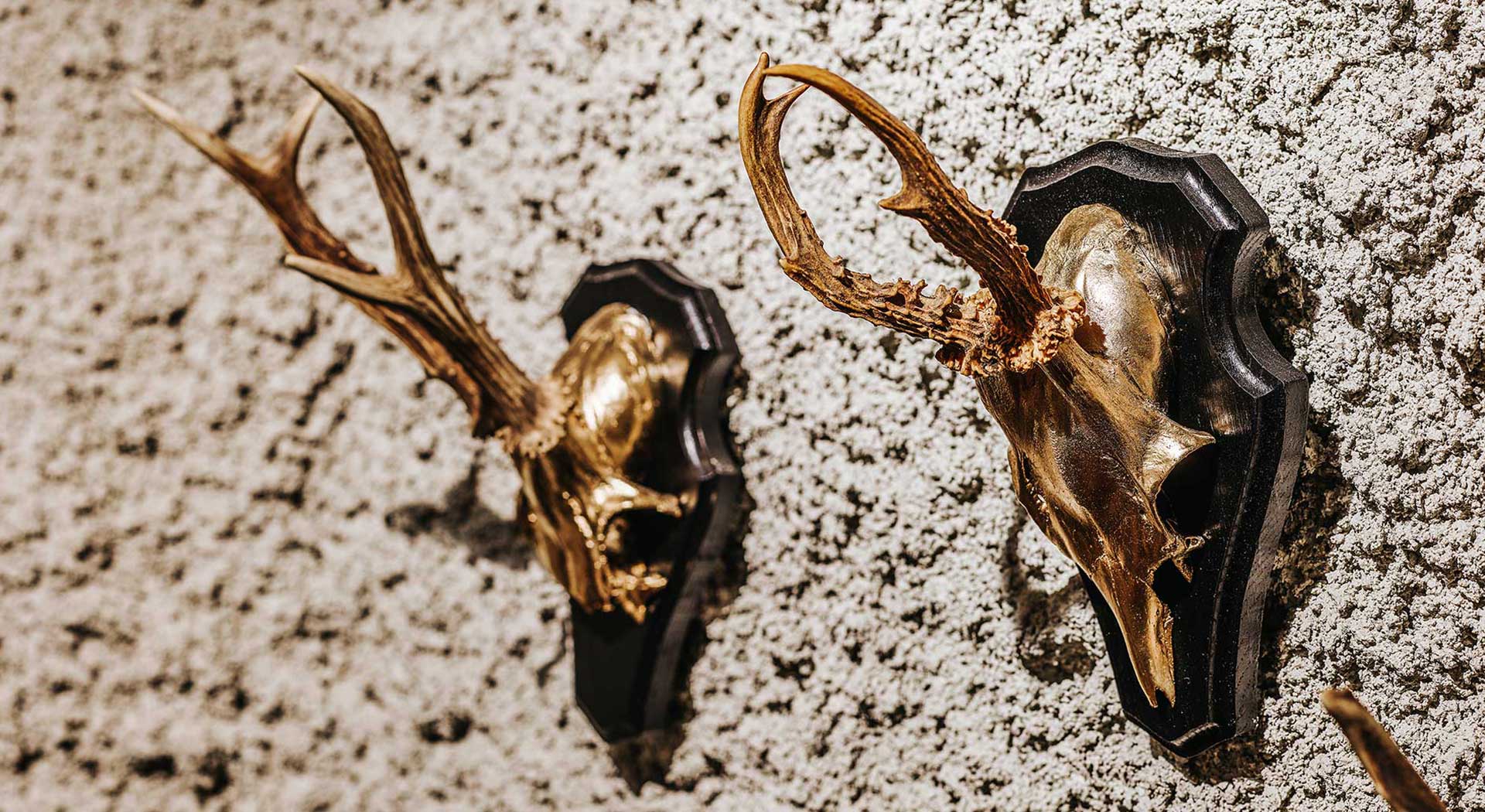 ms-parallax-post-background