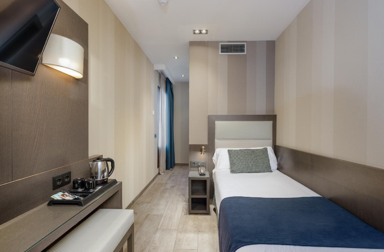 Hotel Reina Cristina