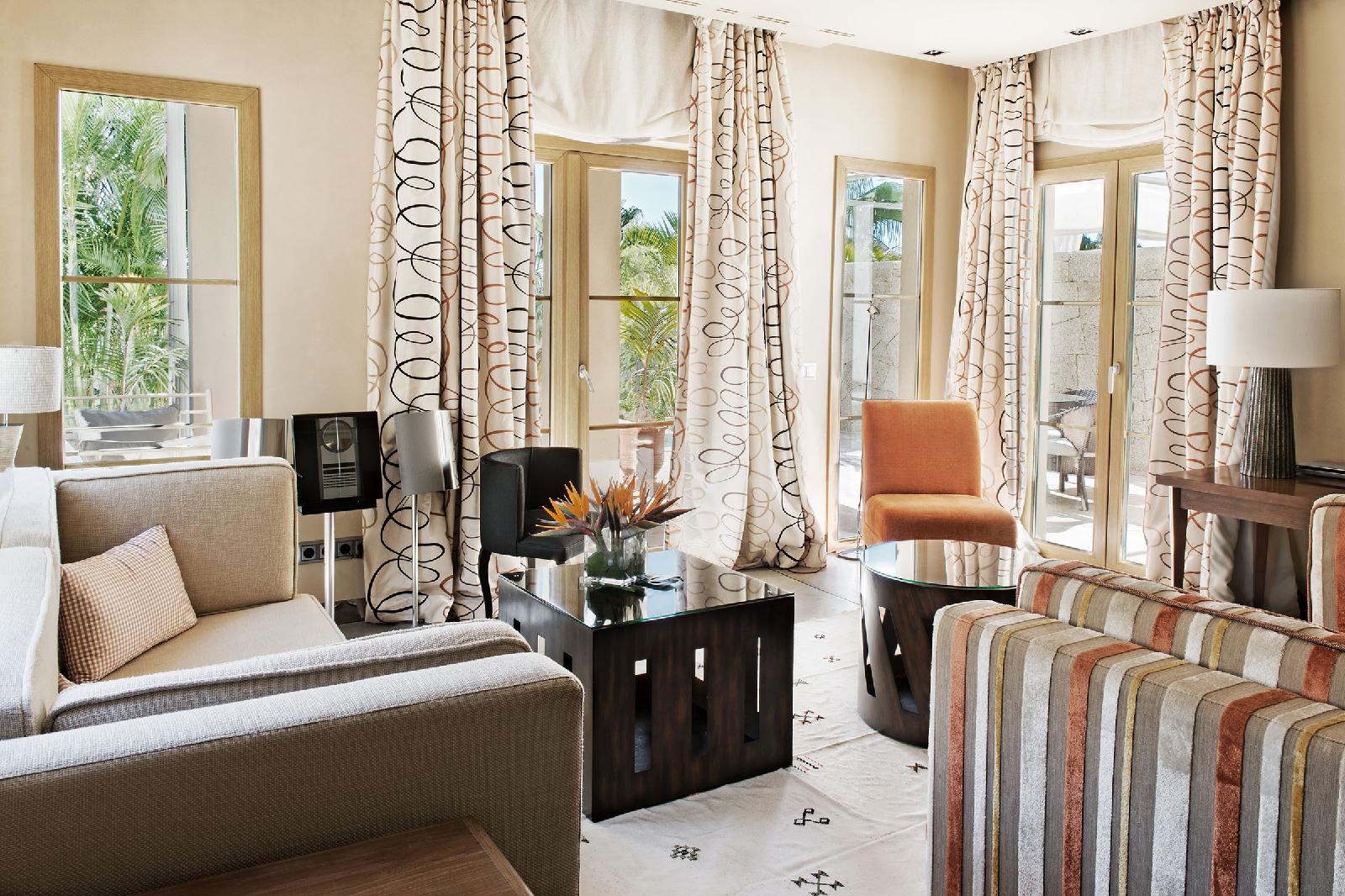 Bahia Del Duque Resort