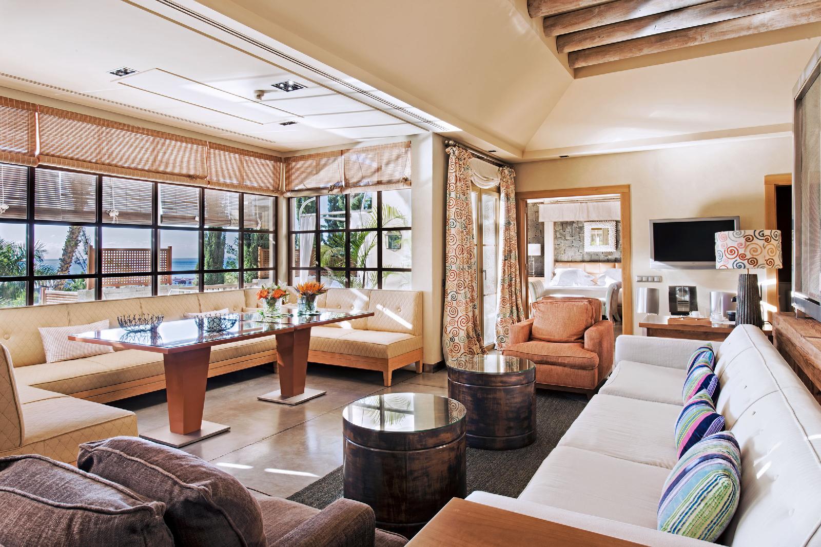 Bahia Del Duque Resort