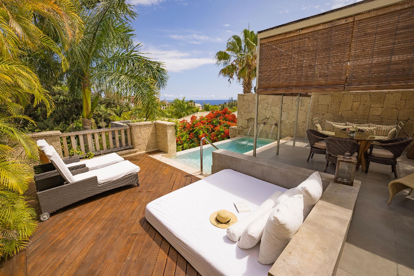 Bahia Del Duque Resort