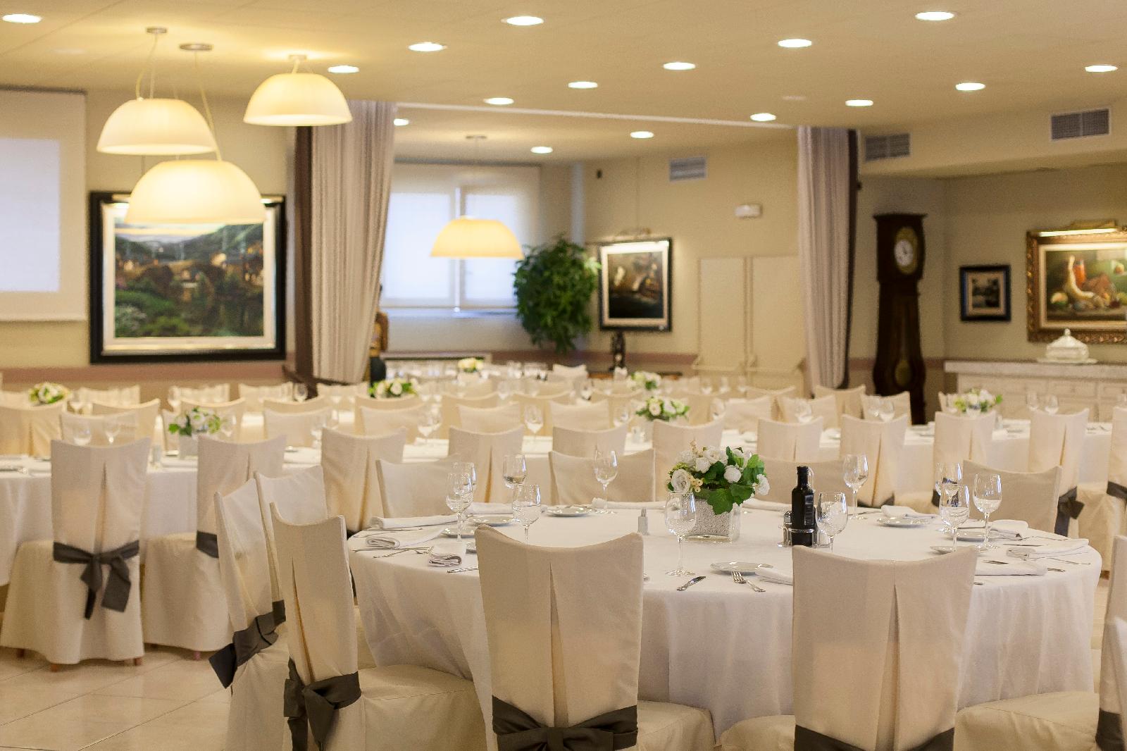Hotel Pirineos Figueres by Pierre & Vacances