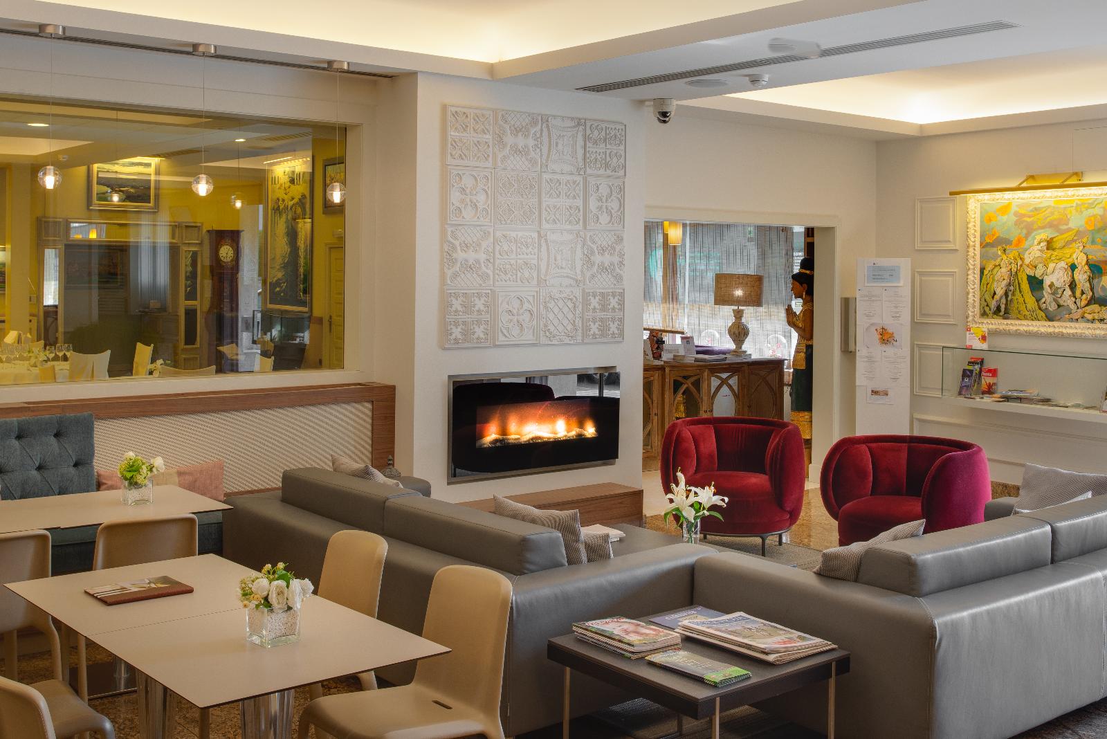 Hotel Pirineos Figueres by Pierre & Vacances