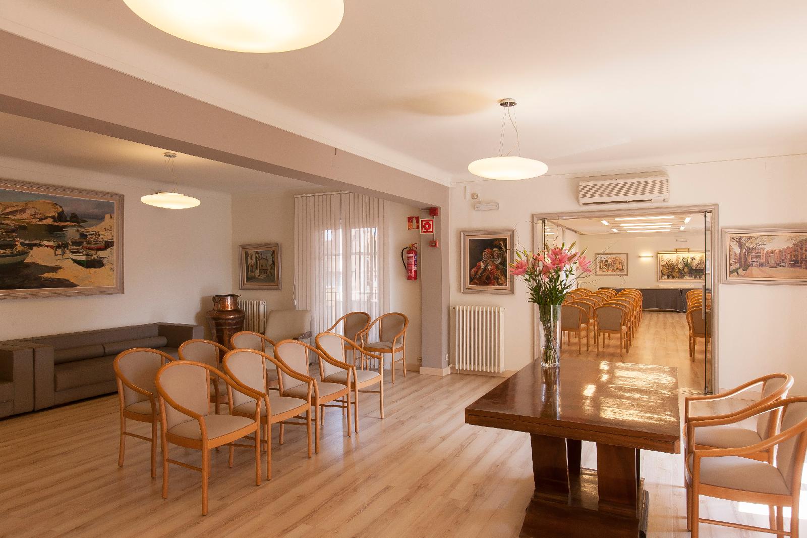 Hotel Pirineos Figueres by Pierre & Vacances