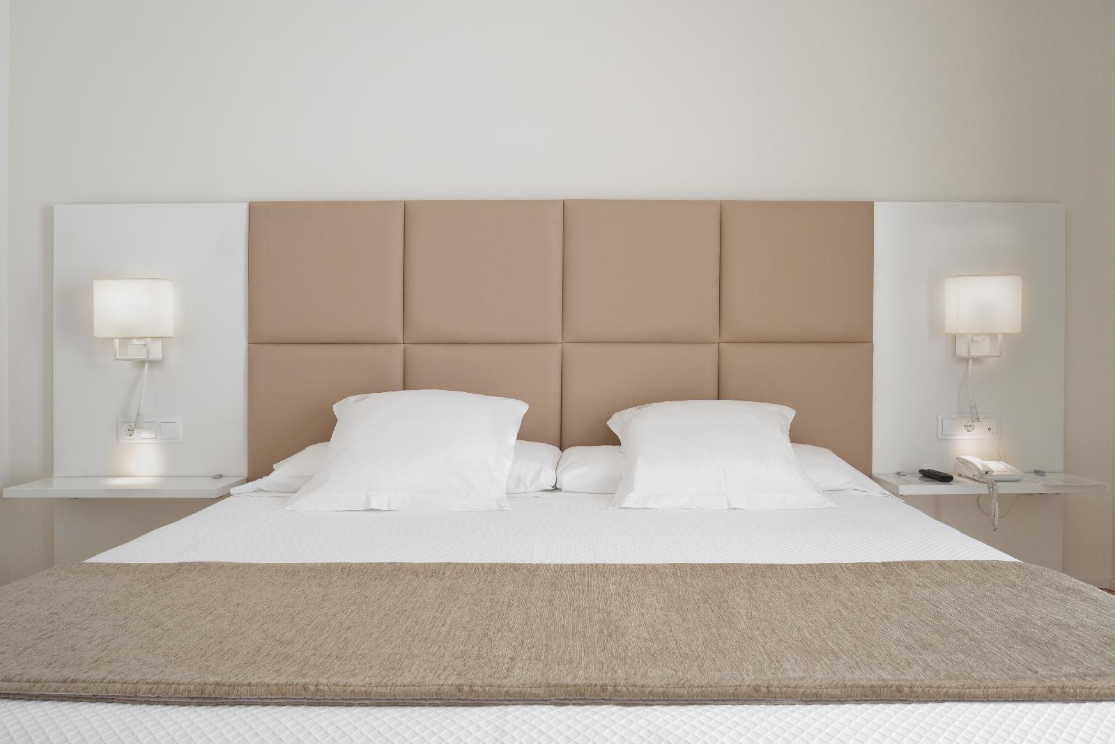 Hotel Pirineos Figueres by Pierre & Vacances