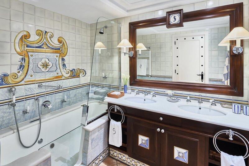 Seaside Grand Hotel Residencia