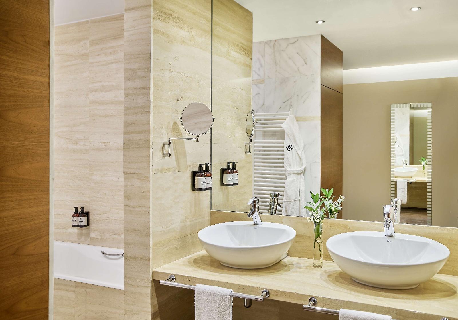 NH Gran Hotel Casino Extremadura